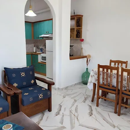 Apartment Voukamvilia Paralia Kimis