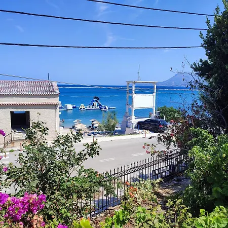 Voukamvilia Apartmán Paralia Kimis